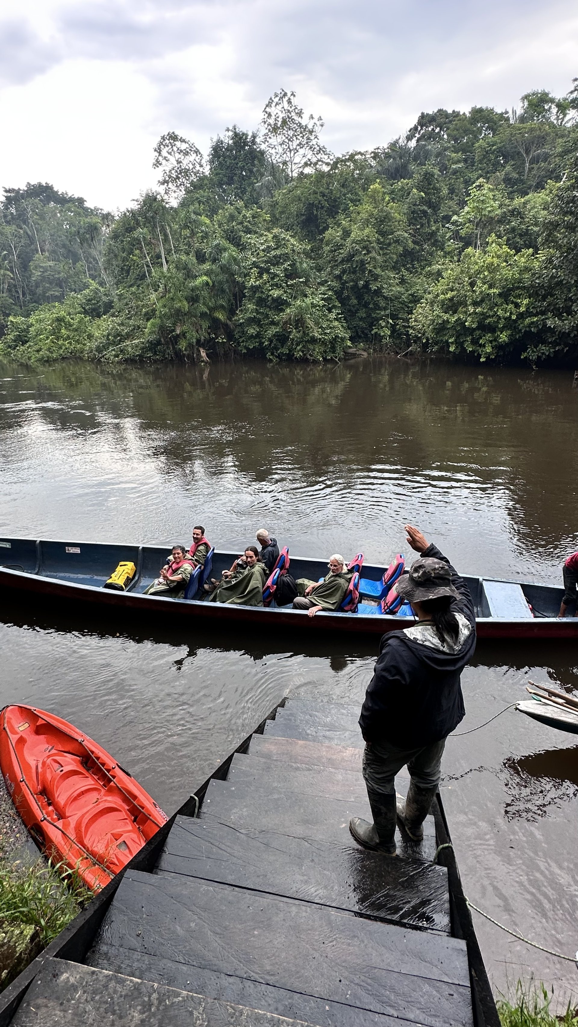 How to Navigate United States–Ecuador Travel Advisories
