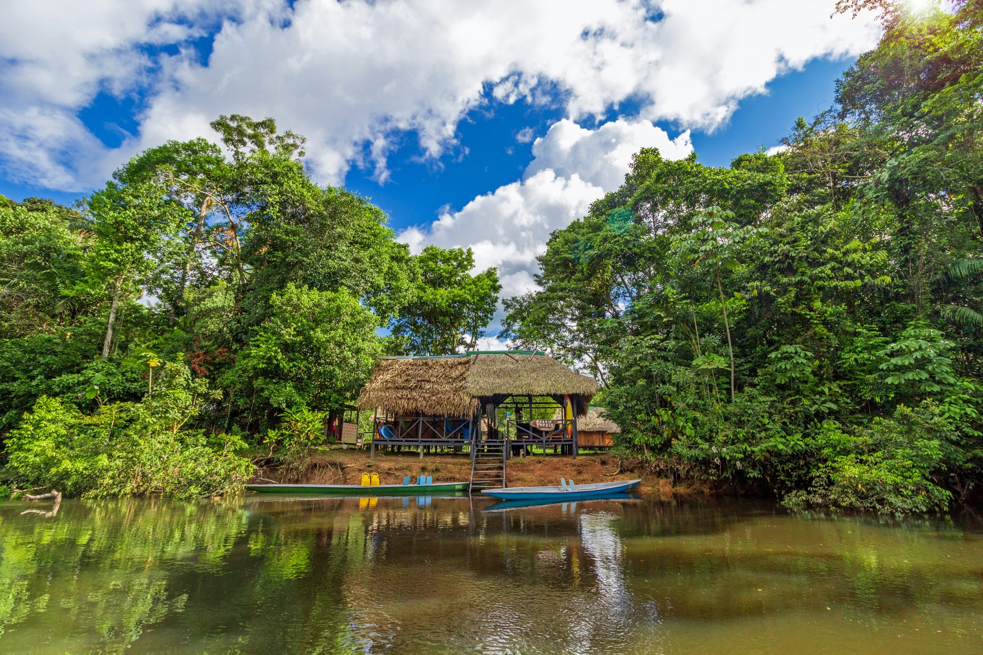 Green Forest Ecolodge private cabins